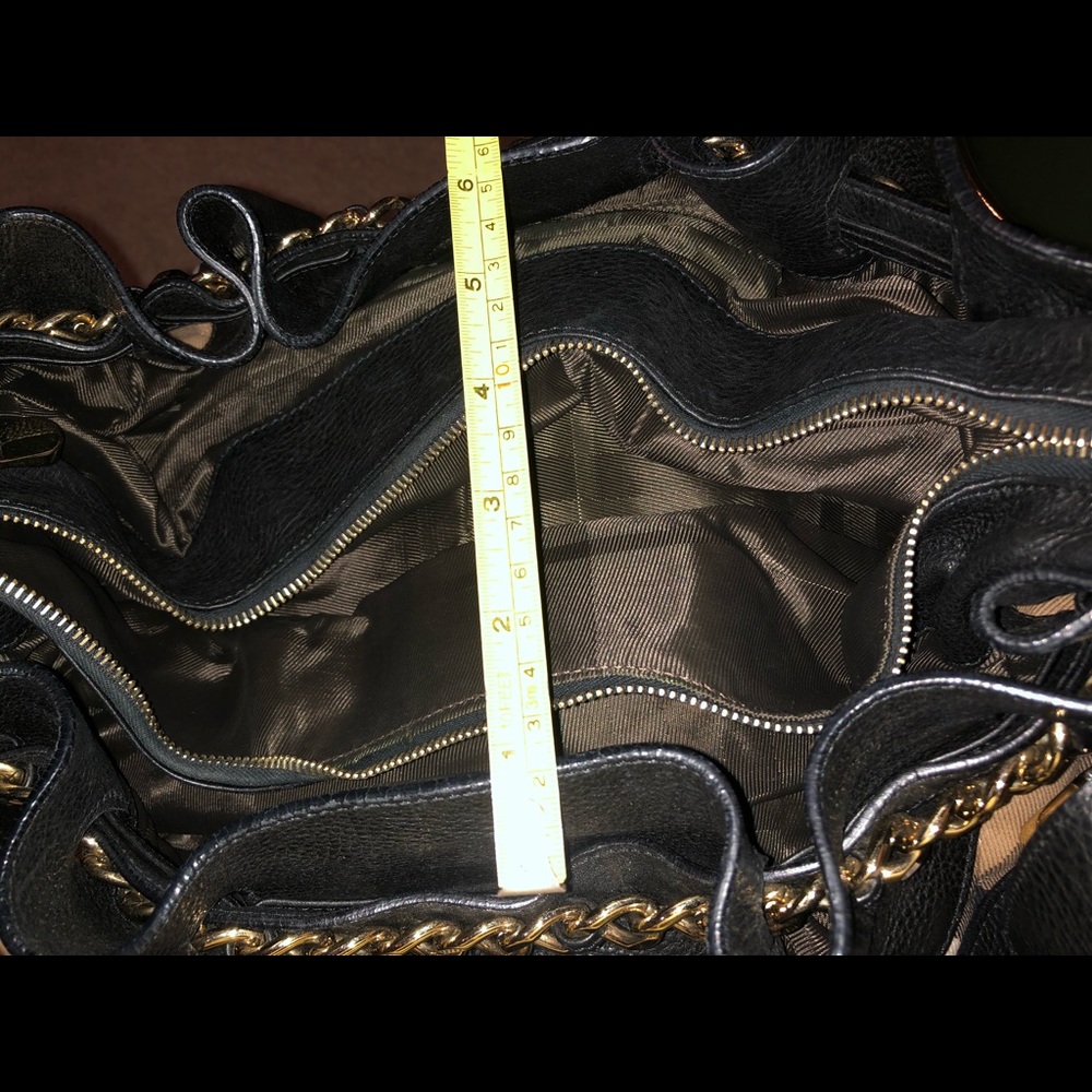 Burberry “Margaret Nova” Shoulder Bag - Picture 9 of 12